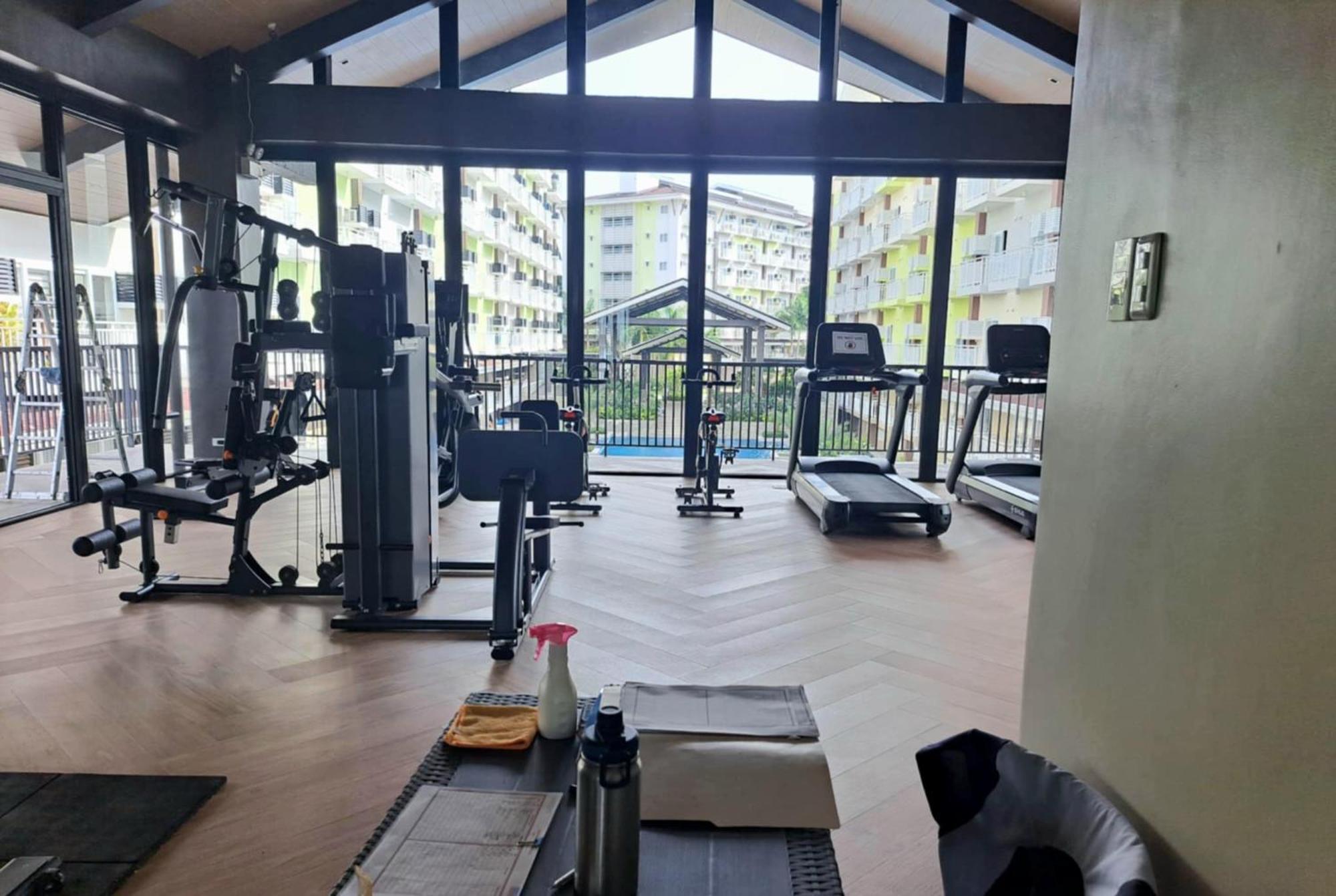 Comfy Condo Unit 5Mins From Mactan Airport+Netflix Lapu-Lapu City Exterior photo