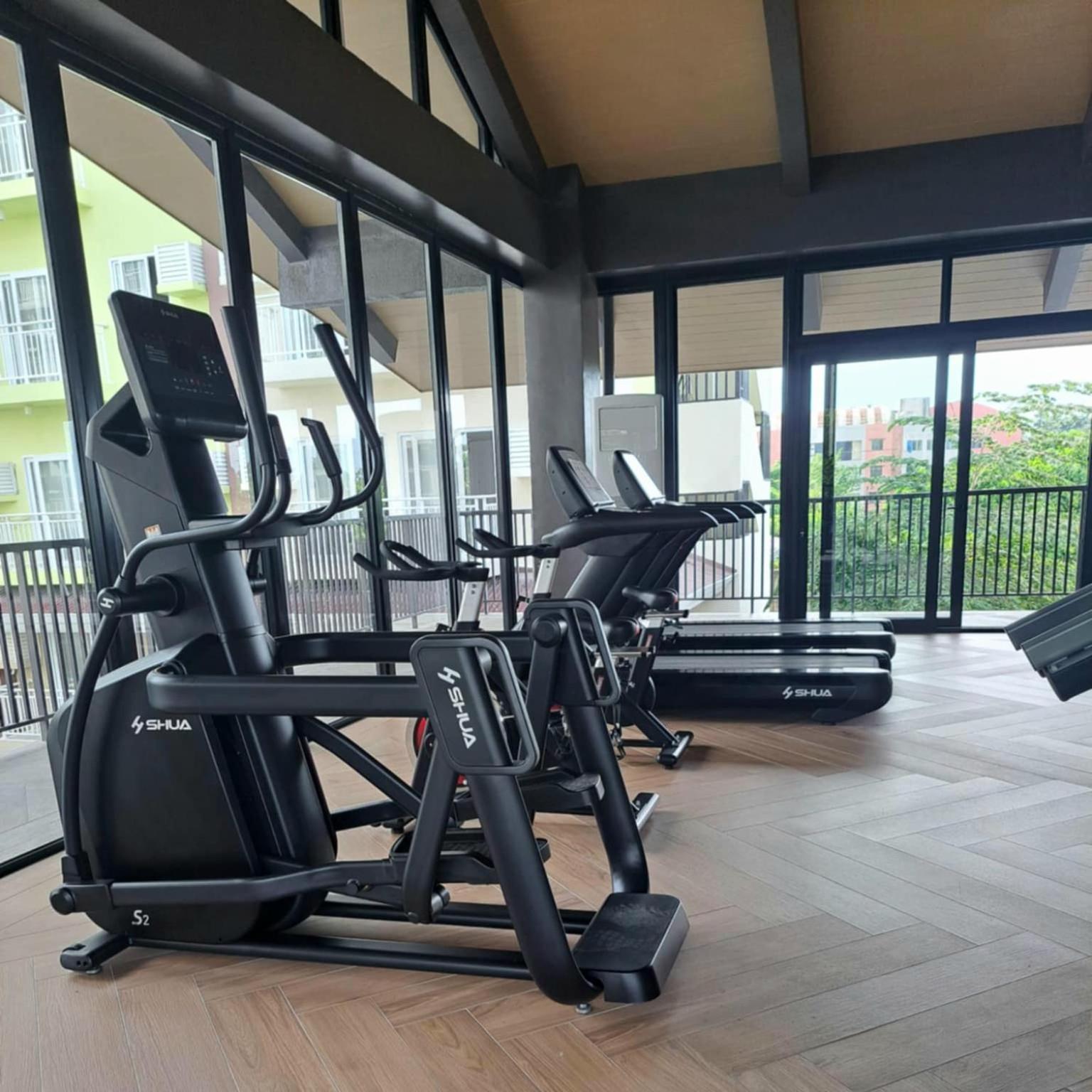 Comfy Condo Unit 5Mins From Mactan Airport+Netflix Lapu-Lapu City Exterior photo
